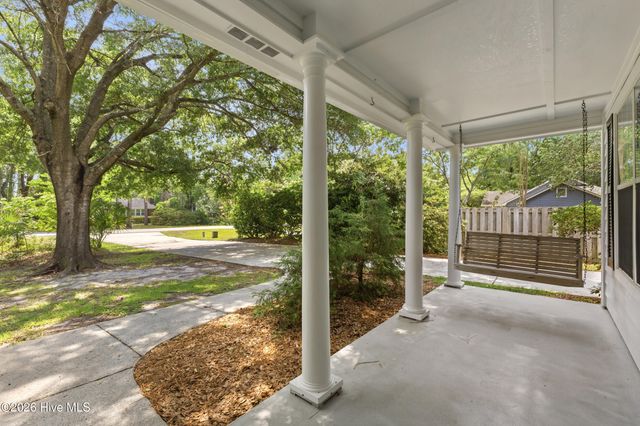 412 Dogwood Lane, Wilmington, NC 28409