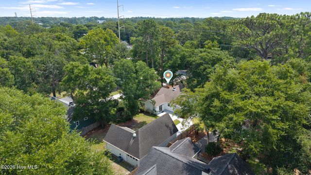 412 Dogwood Lane, Wilmington, NC 28409