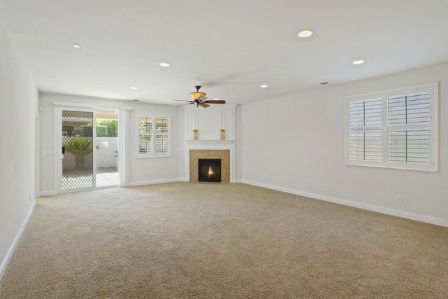 2224 Bellchase Dr, Manteca, CA 95336