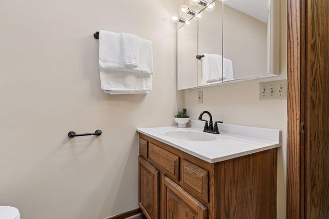 1310 Deerwood Drive, Eagan, MN 55123