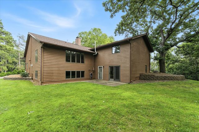 1310 Deerwood Drive, Eagan, MN 55123