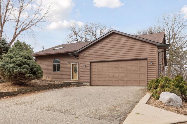 1310 Deerwood Drive, Eagan, MN 55123
