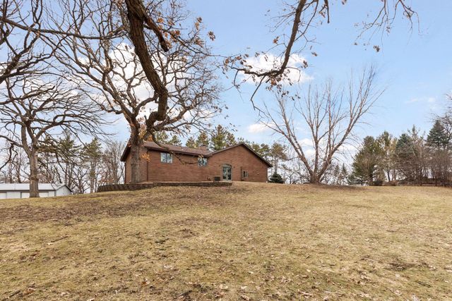 1310 Deerwood Drive, Eagan, MN 55123