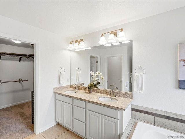 690 Tiger Lily Way, Highlands Ranch, CO 80126