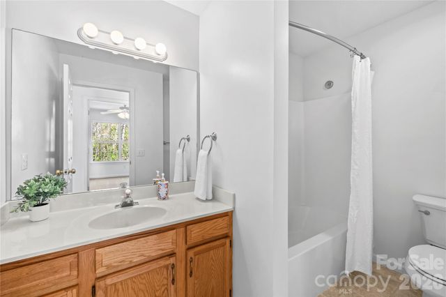 206 Waters Edge Drive, Weaverville, NC 28787