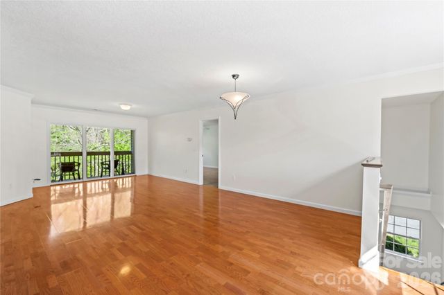 206 Waters Edge Drive, Weaverville, NC 28787