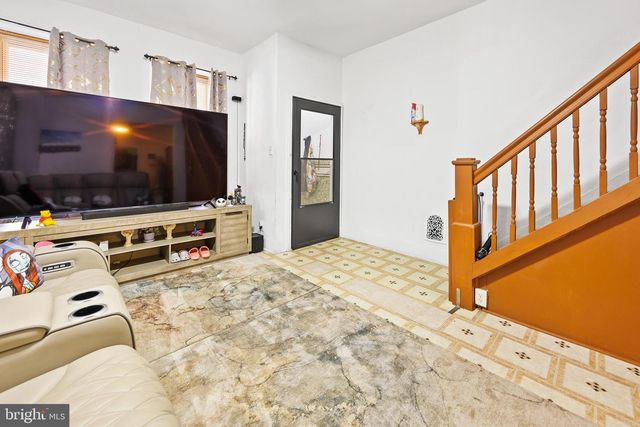 426 N STATE ST, Camden, NJ 08102