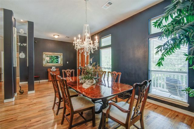 108 Buffalo Trail, Lake Jackson, TX 77566