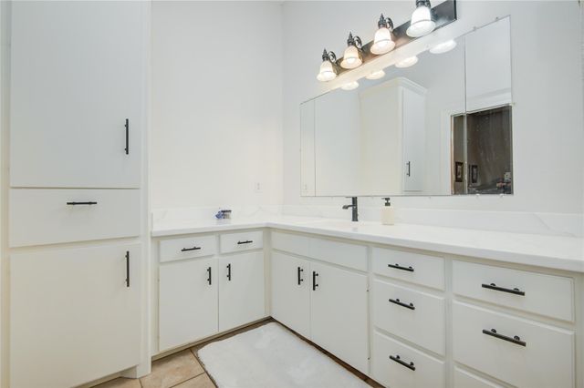 108 Buffalo Trail, Lake Jackson, TX 77566