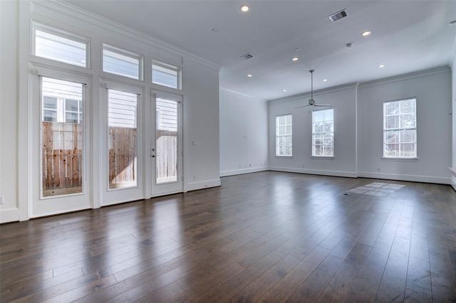4947 Rusk Street, Houston, TX 77023