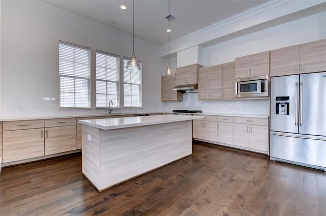 4947 Rusk Street, Houston, TX 77023