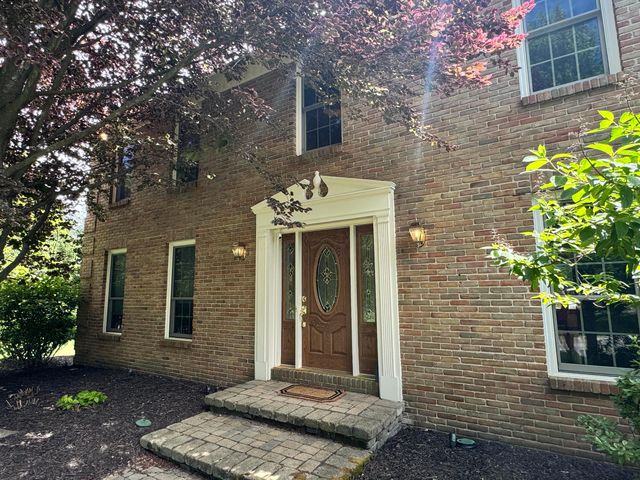 5795 Kilbannan Court, Dublin, OH 43017