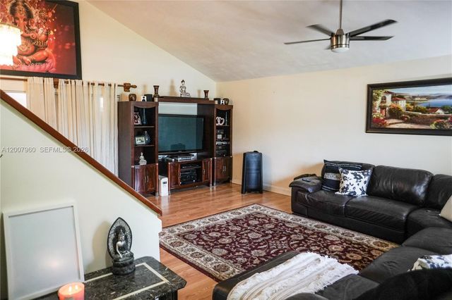 11311 SW 164th Ter, Miami, FL 33157
