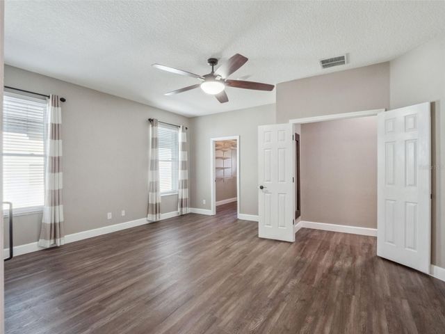 610 STRIHAL LOOP, Oakland, FL 34787