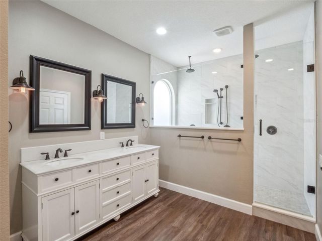 610 STRIHAL LOOP, Oakland, FL 34787