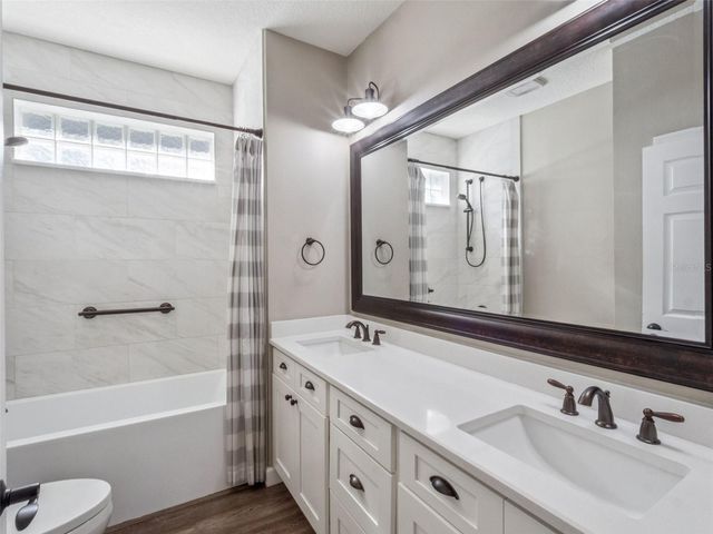 610 STRIHAL LOOP, Oakland, FL 34787