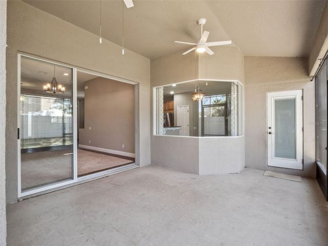 610 STRIHAL LOOP, Oakland, FL 34787