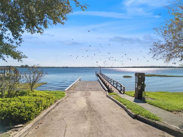 610 STRIHAL LOOP, Oakland, FL 34787