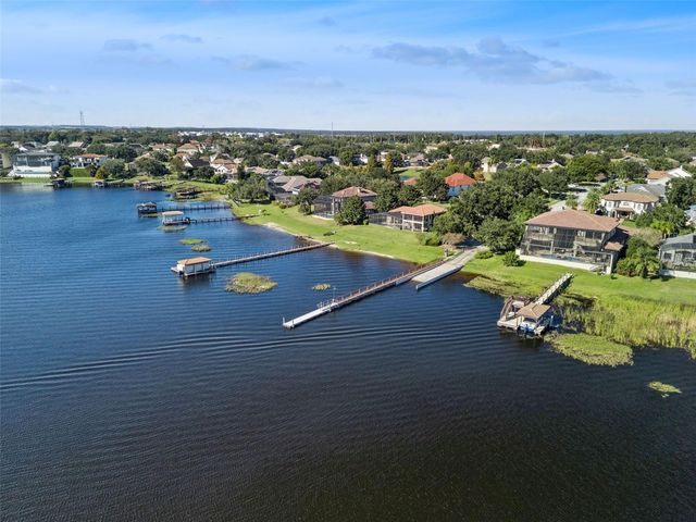 610 STRIHAL LOOP, Oakland, FL 34787