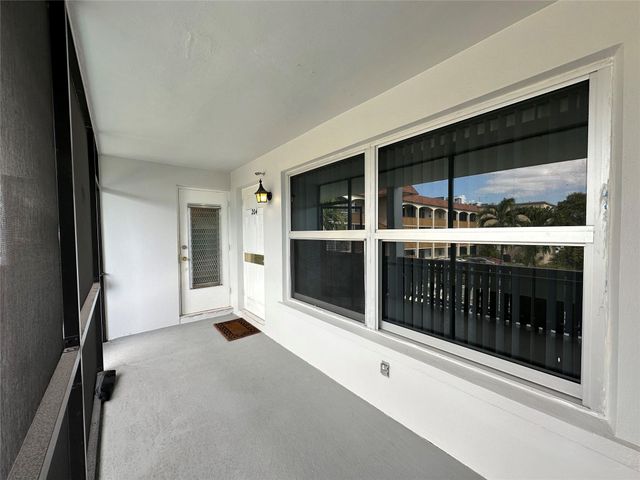 651 Pine Dr 204, Pompano Beach, FL 33060