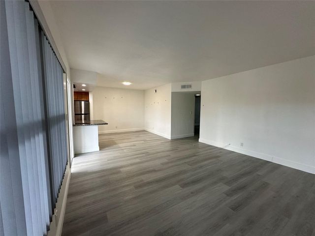 651 Pine Dr 204, Pompano Beach, FL 33060