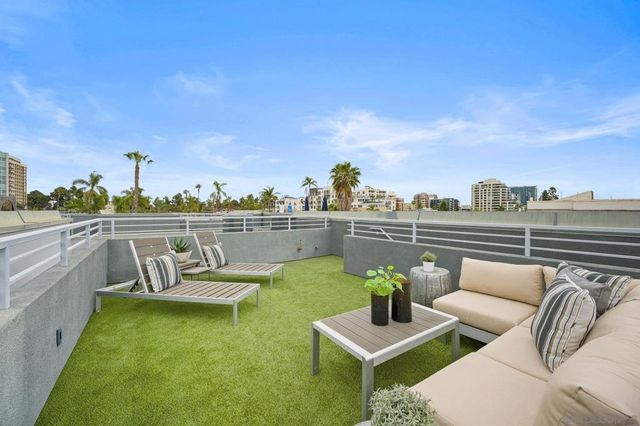 307 Upas St, San Diego, CA 92103