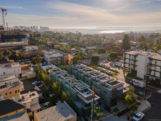 307 Upas St, San Diego, CA 92103