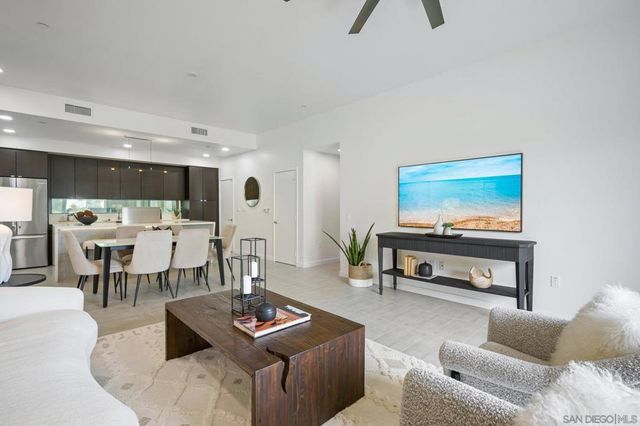 307 Upas St, San Diego, CA 92103