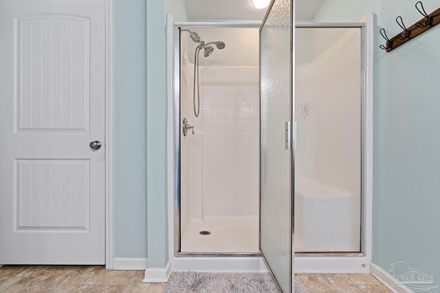 5905 Little Leaf Ct, Milton, FL 32570