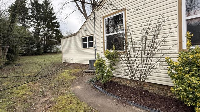 513 Oak Street, Athens, TN 37303