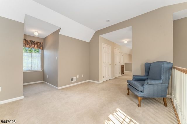 26 Indian Plantation St, Raritan Twp., NJ 08822