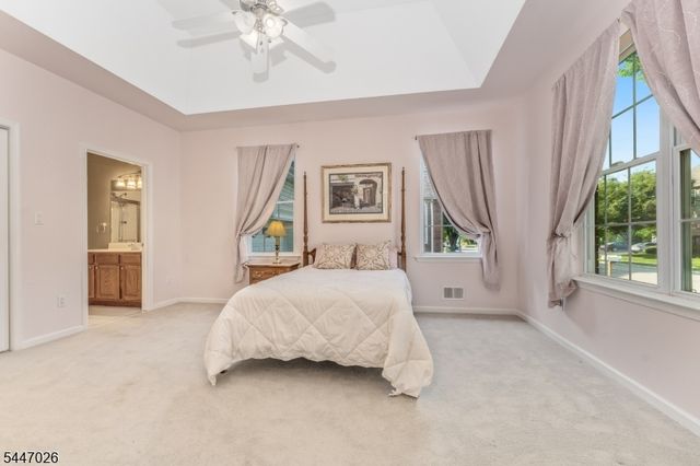 26 Indian Plantation St, Raritan Twp., NJ 08822