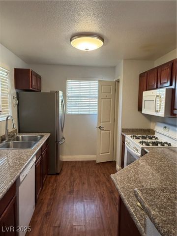 2801 North Rainbow Boulevard 211, Las Vegas, NV 89108