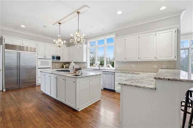 11700 W HARMONY Lane, Olathe, KS 66062