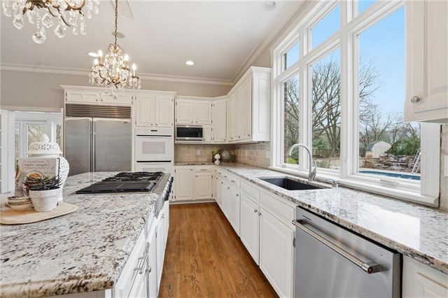 11700 W HARMONY Lane, Olathe, KS 66062