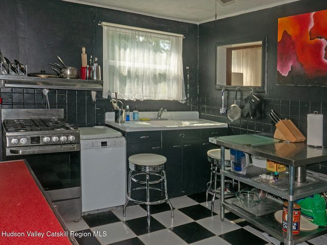 2884 Atlantic Avenue, Stottville, NY 12172