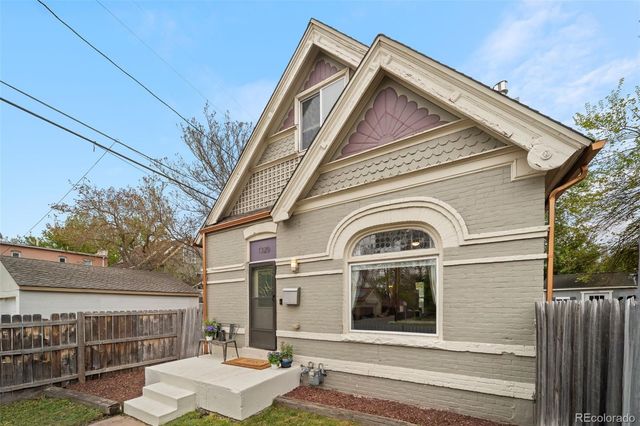 1320 E 28th Avenue, Denver, CO 80205