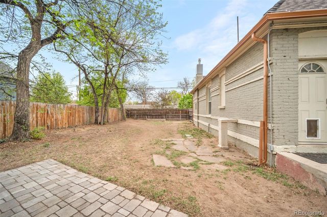 1320 E 28th Avenue, Denver, CO 80205