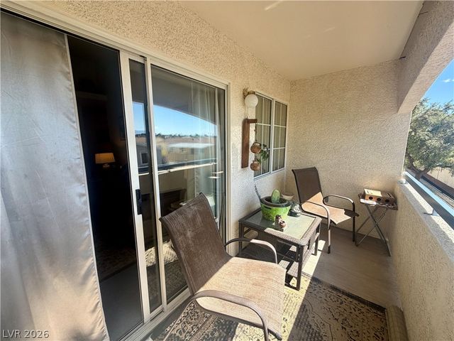 2725 South Nellis Boulevard 2074, Las Vegas, NV 89121