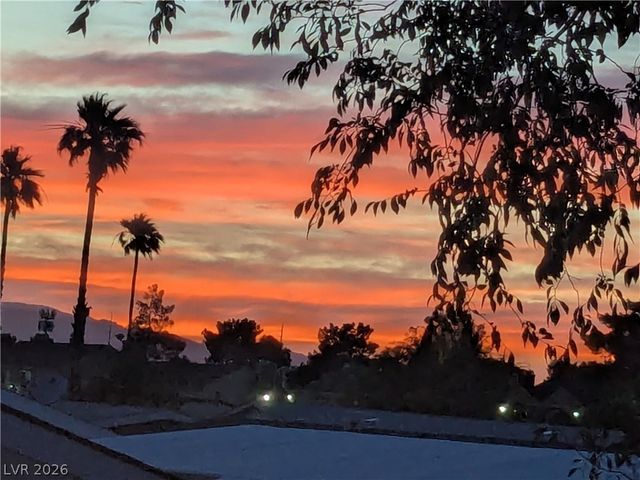 2725 South Nellis Boulevard 2074, Las Vegas, NV 89121