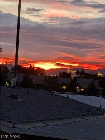 2725 South Nellis Boulevard 2074, Las Vegas, NV 89121