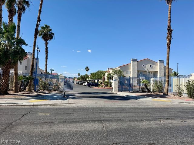 2725 South Nellis Boulevard 2074, Las Vegas, NV 89121