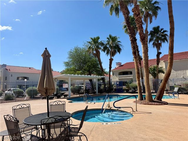 2725 South Nellis Boulevard 2074, Las Vegas, NV 89121