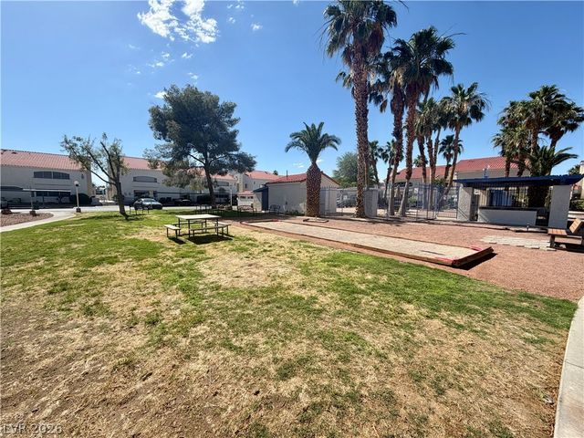 2725 South Nellis Boulevard 2074, Las Vegas, NV 89121