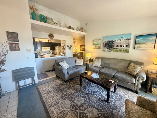 2725 South Nellis Boulevard 2074, Las Vegas, NV 89121