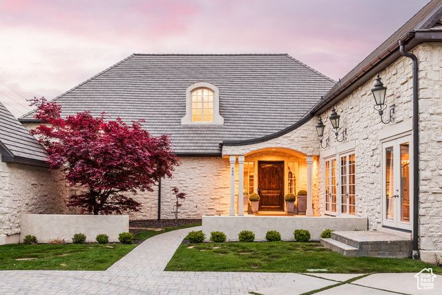 680 S DAVIS BLVD, Bountiful, UT 84010