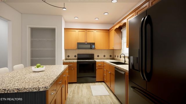 2344 Riverside Drive, Maryville, TN 37804