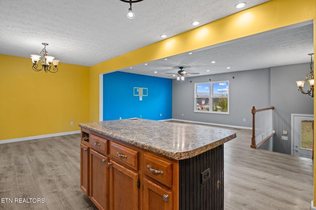 2344 Riverside Drive, Maryville, TN 37804