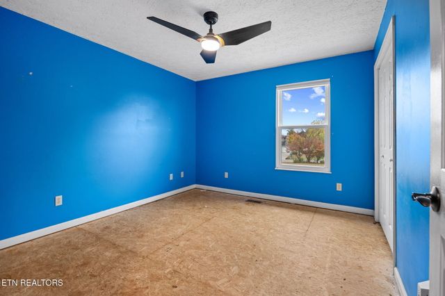 2344 Riverside Drive, Maryville, TN 37804