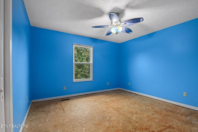 2344 Riverside Drive, Maryville, TN 37804